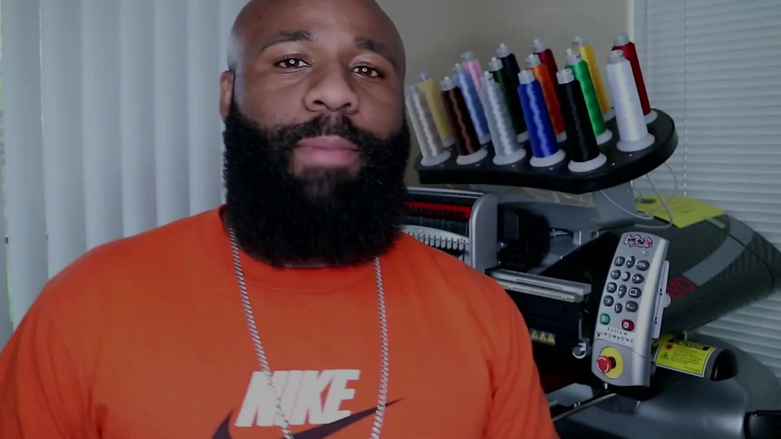 Bravo X How-To: Switch Hoop Arms for Bigger Embroidery Hoops