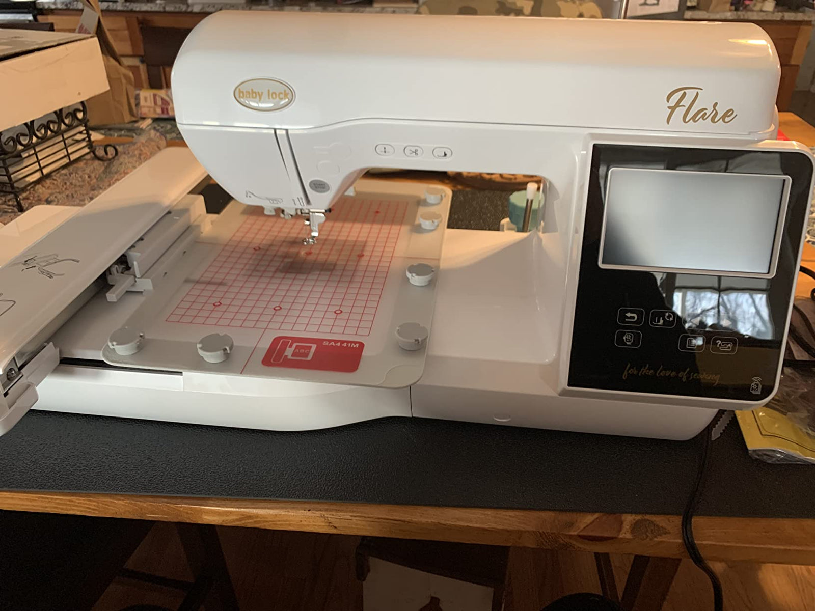 Mastering Royal Embroidery: Techniques, Machines & Modern Inspiration