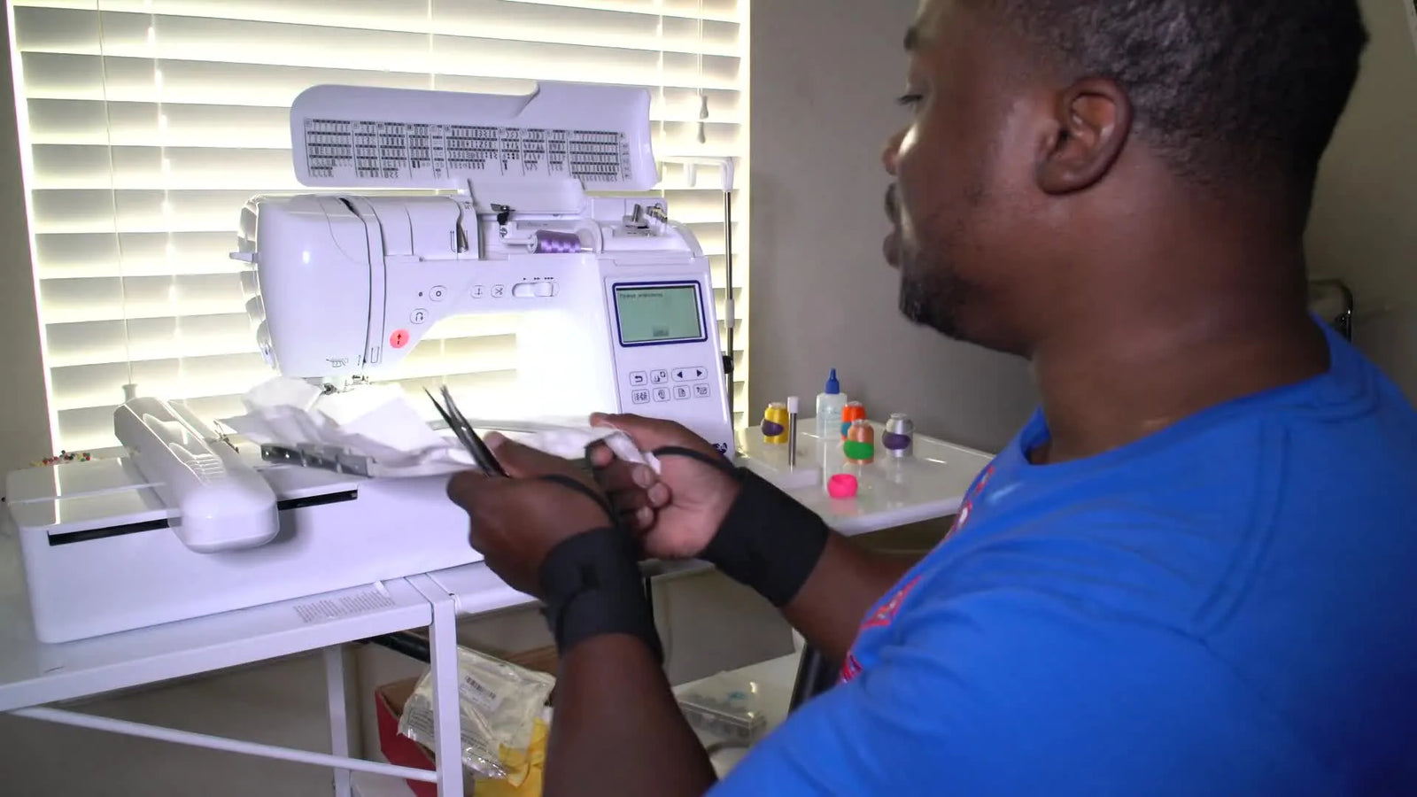 A Clean “1st Easter” Chick Appliqué on the Brother PE800: The No-Panic Stitch-Out That Actually Looks Store-Ready