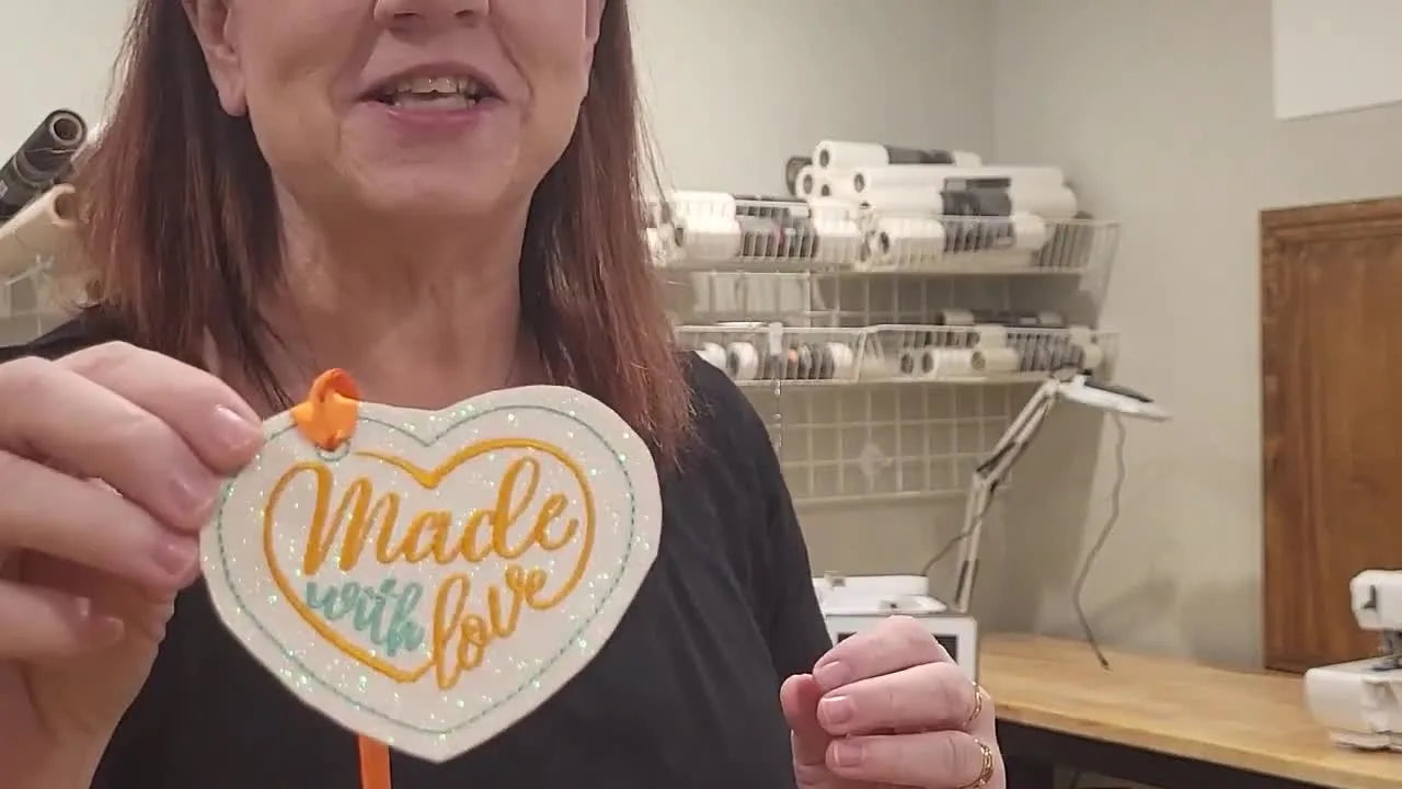 Stitching in the Kitchen by OESD: The 6 Projects That Teach You “Real-World” Hooping (Without Puckers, Slips, or Hoop Burn)