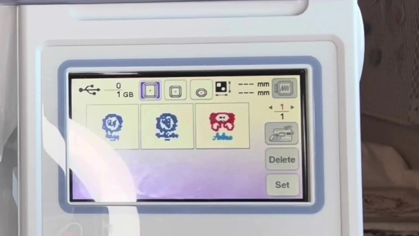 From Embrilliance to Brother PE800 Without the Headaches: Clean BX Lettering, Correct PES Saves, and a USB Workflow That Never Fails