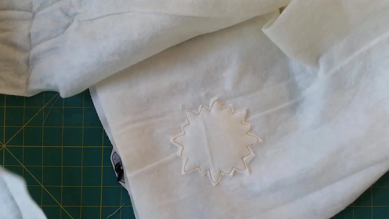 Trapunto Quilting in the Hoop (Design 20T): The Fluffy Block Method That Won’t Bite You Later