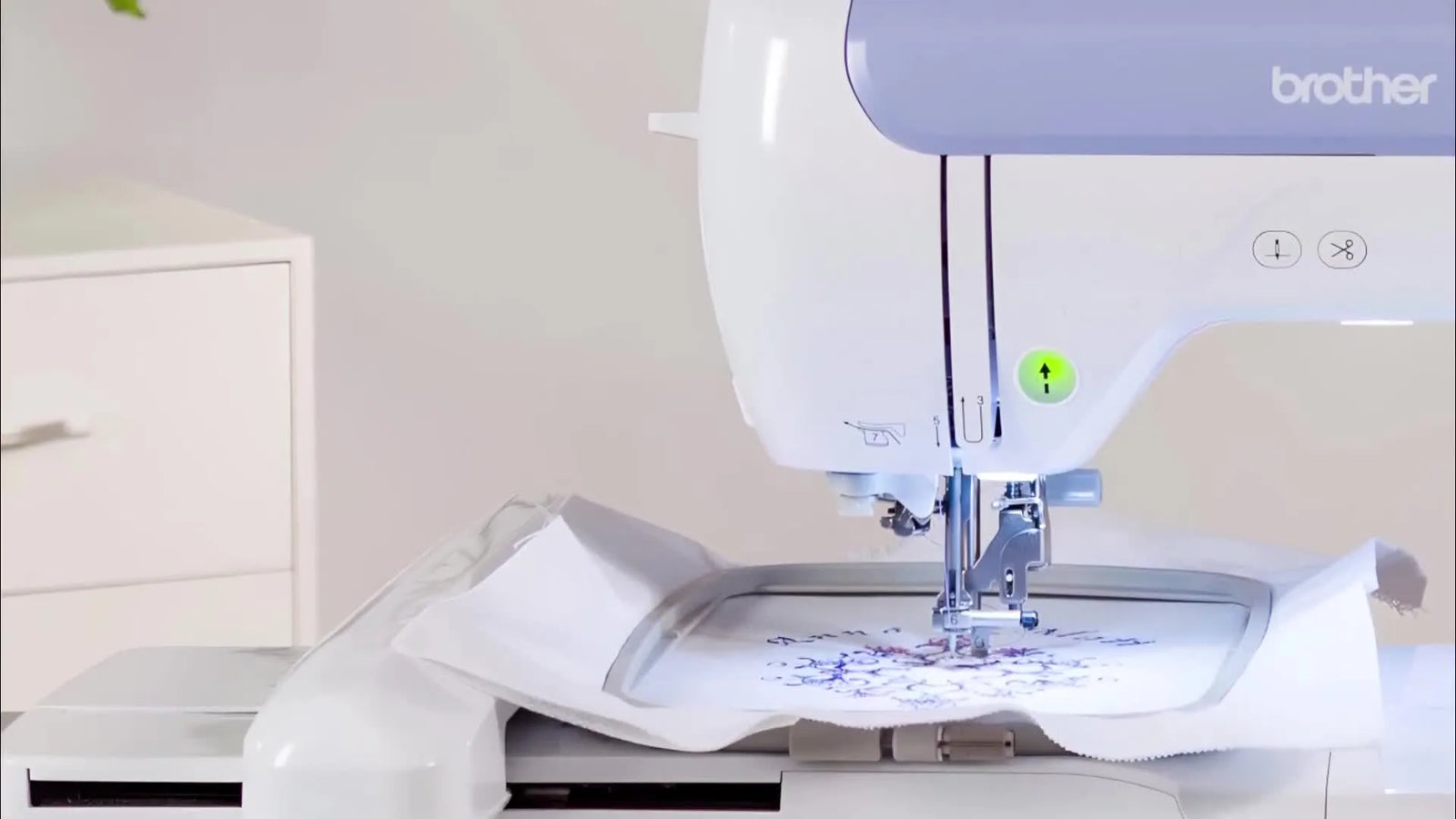 Brother PE800 in Real Life: The Features You’ll Love, the Bobbin Brush Trap to Avoid, and a Smarter 5x7 Workflow