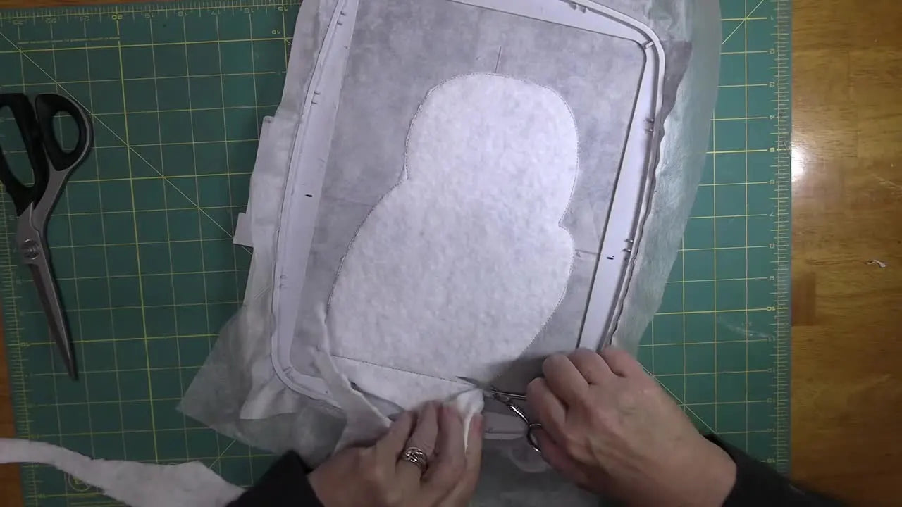The Owl Appliqué That Actually Lines Up: Stress-Free Hooping, Clean Trims, and a Smoother Stitch-Out on a Janome-Style Machine