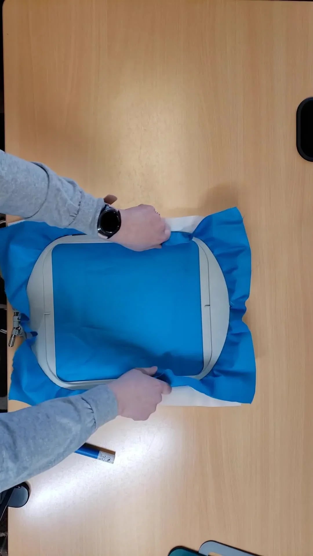 Stop Fighting Your Hoop: Standard Baby Lock/Brother Frames, Jumbo Multi-Needle Hoops, and the “Clamshell Drop” for Magnetic Snap Hoops