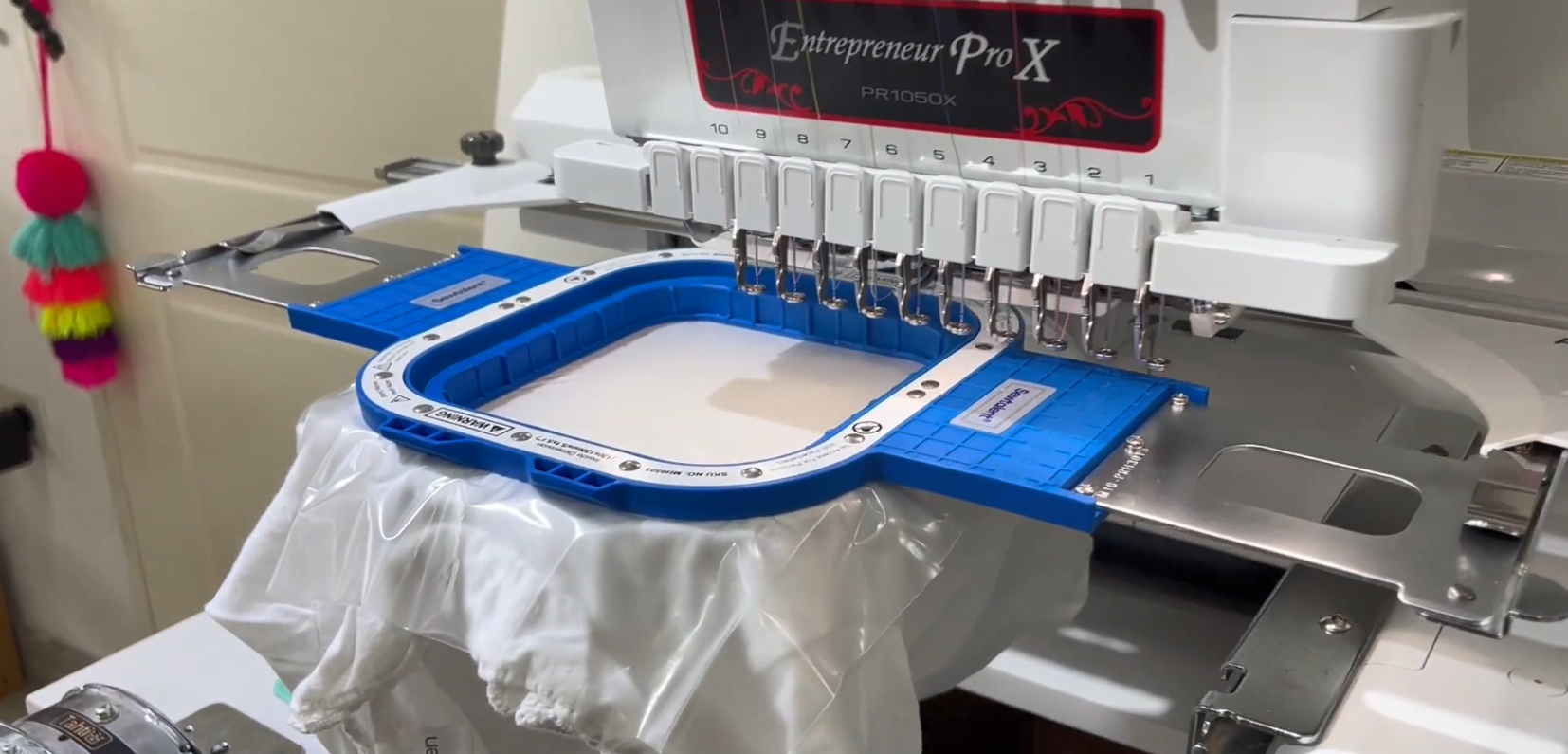 embroidered badge maker