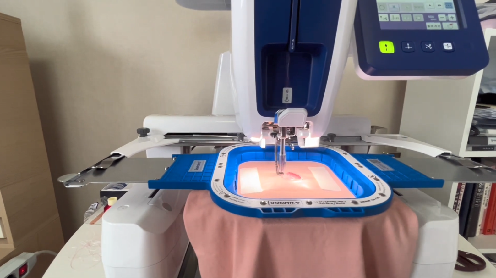 embroidery machine training