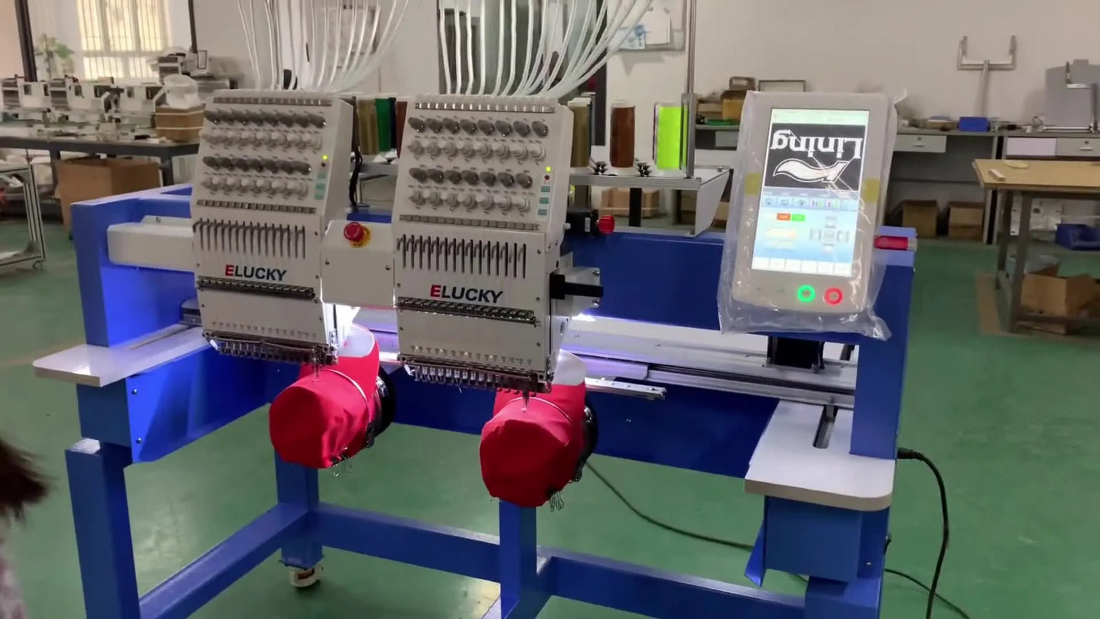 Od USB do gotowej czapki: praca w trybie Cap Frame na 2‑głowicowej maszynie ELUCKY bez marnowania czapek (i czasu)