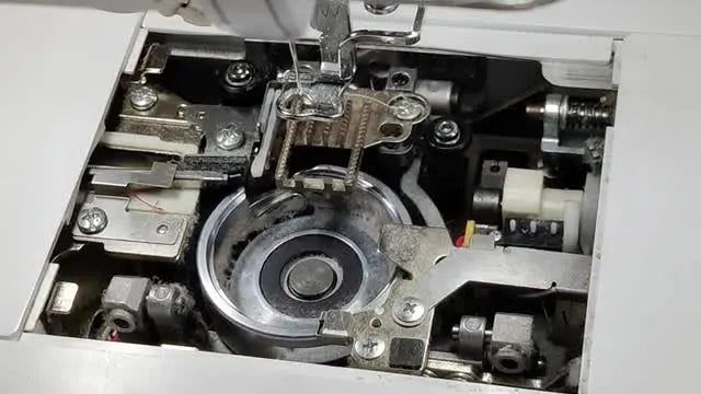 Brother Luminaire Innov-is XP1 Bobbin Area Cleaning: The 10-Minute Reset That Stops “Candy Floss” Lint, Thudding Needles, and Loopy Stitches