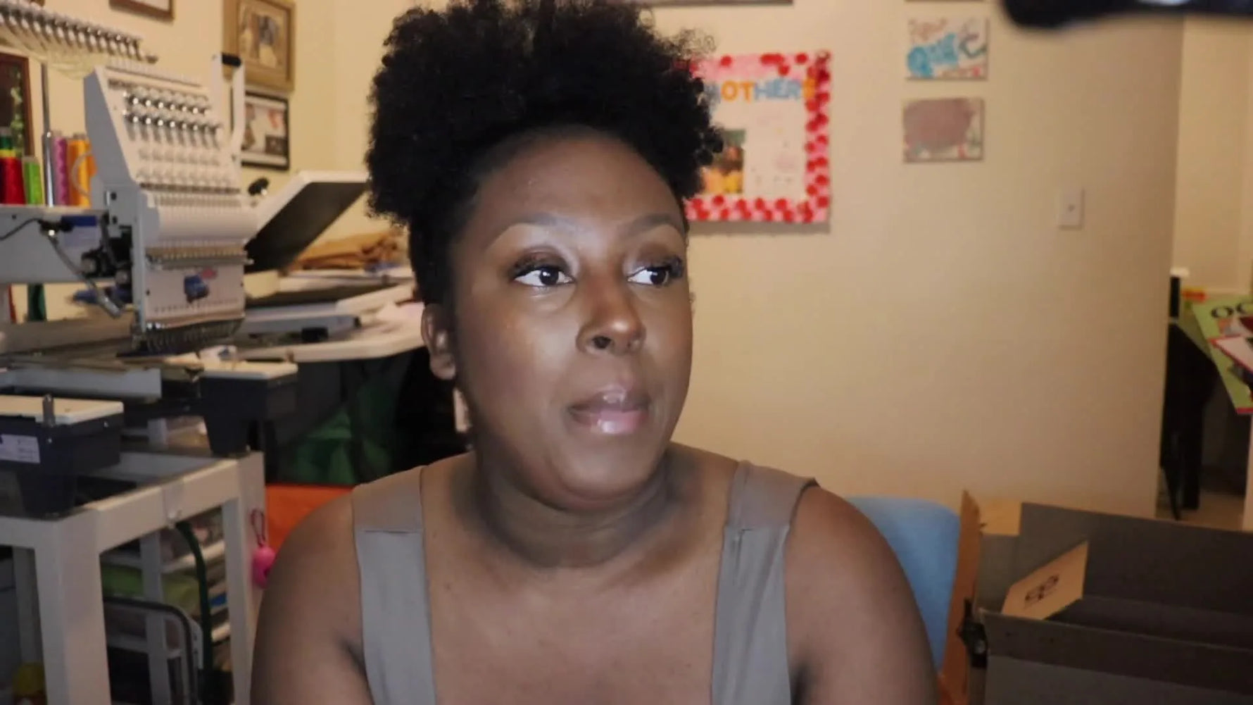 Janelle in her studio delivering the “the horror show is over” verdict after getting her Bai machine professionally serviced.