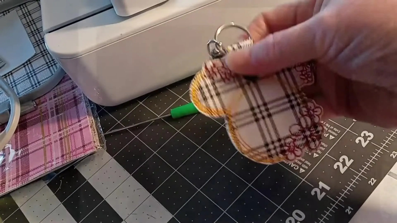 A Double-Sided ITH Mouse Key Fob on the Baby Lock Verve (4x4): Clean Backs, Crisp Plaid, and Fewer “Why Is This Shifting?!” Moments