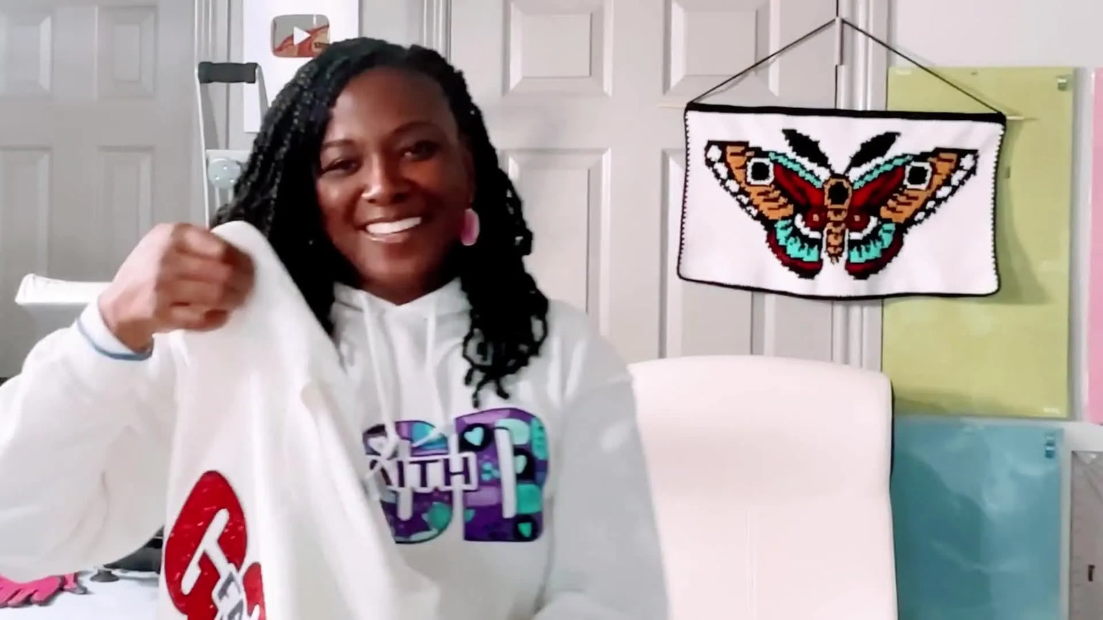 No-Scissors Glitter HTV Appliqué on a Ricoma Marquee 2001: The “Faith in God” Sweatshirt Workflow That Actually Lines Up