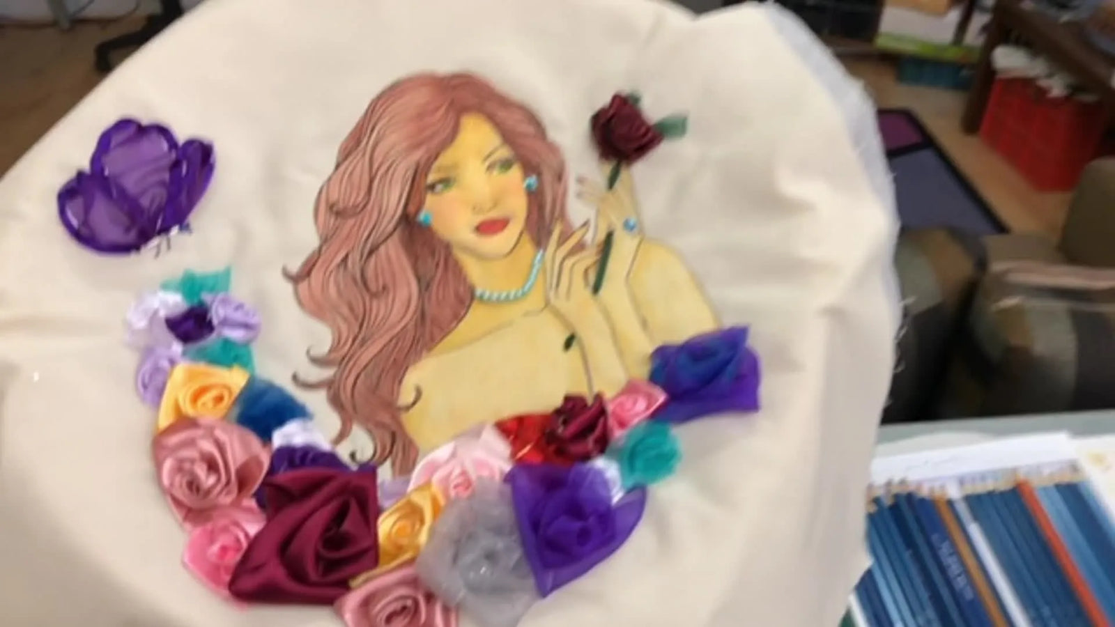 Coloring Machine Embroidery with Watercolor Pencils and Aloe Vera Gel